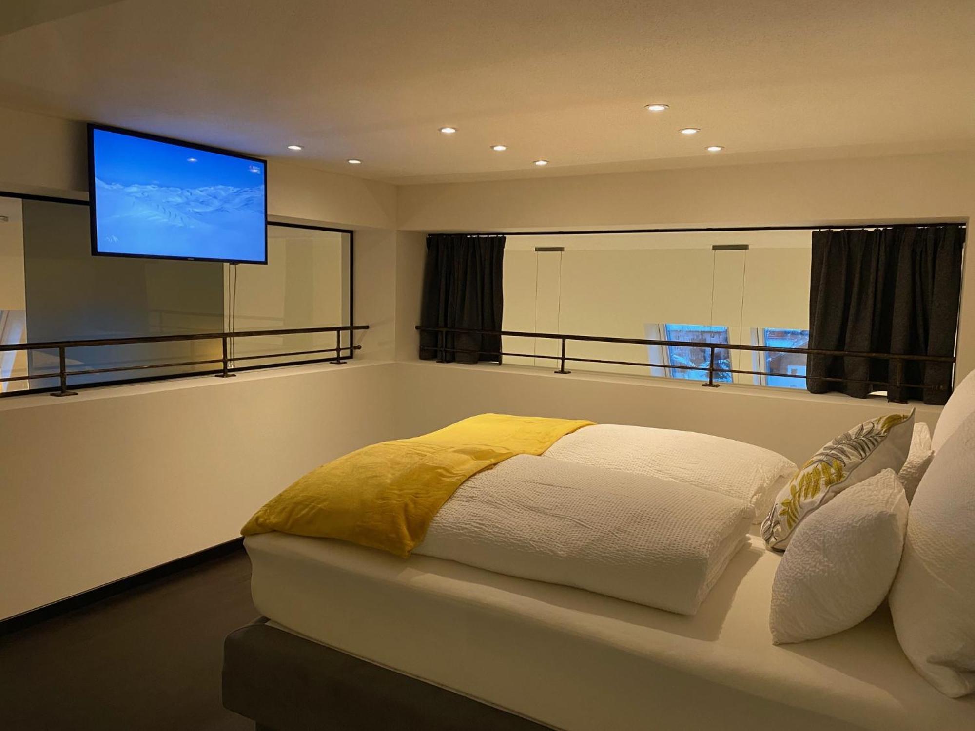 マイスホーフェンLoft Im Turmアパートメント エクステリア 写真